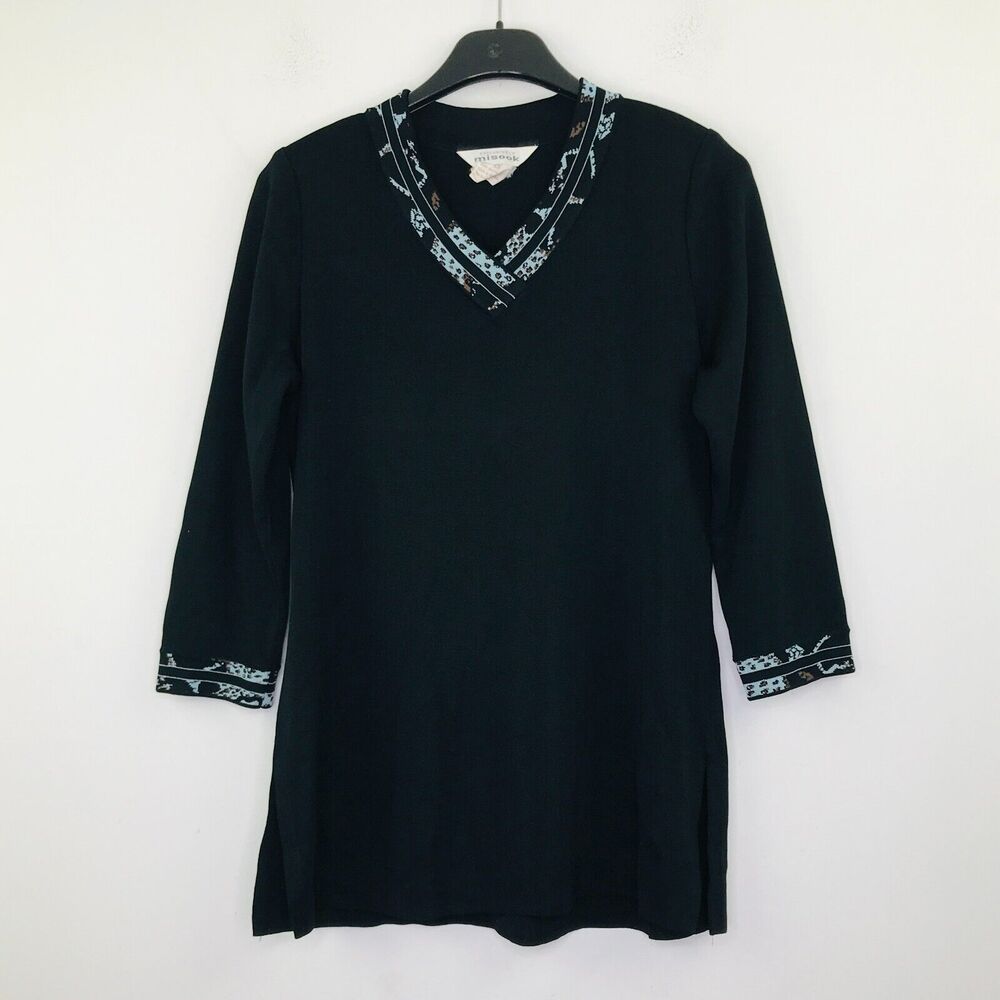 Misook Women's XS Shirt Black 3/4 Sleeve Shoulder Pads V-Neck Abstract Trim BT22